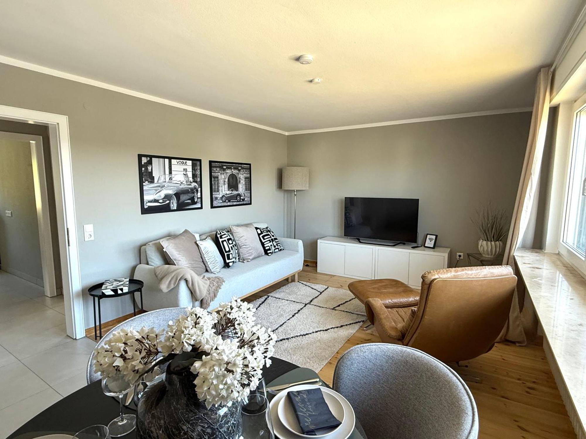 Schoene Ferienwohnung Ense Esterno foto